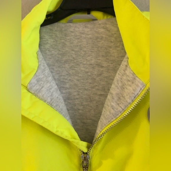 ZYIA 1/4 Zip Neon Yellow Pullover Girls sz 8-9 - Picture 8 of 8